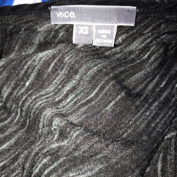 Vince Color block High-Low top - Picture 7 of 7